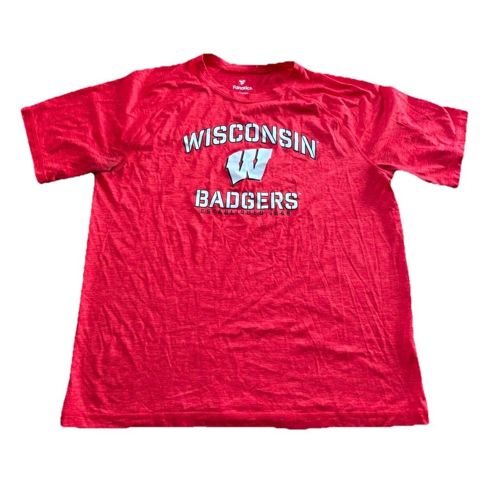 Fanatics Wisconsin Badgers Mens XL Red Short Sleeve Graphic T-Shirt NCAA